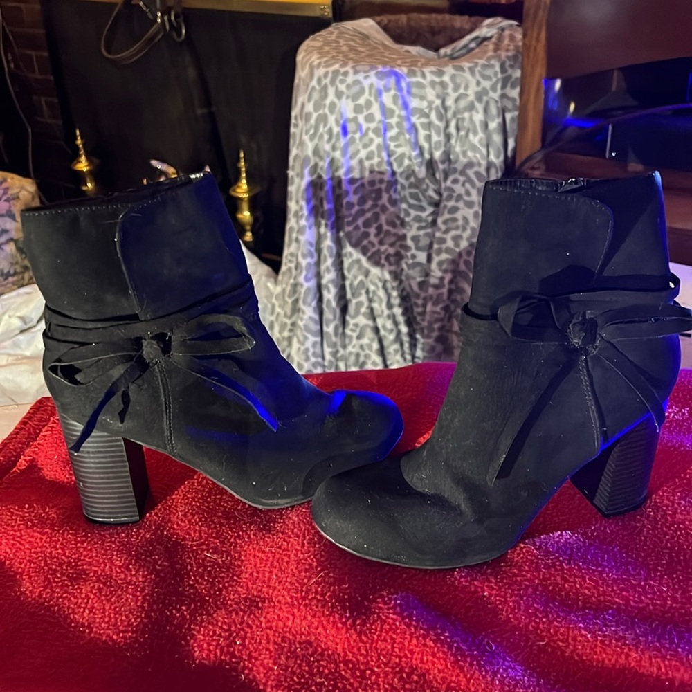 Black ankle boots very loved but in very good condition